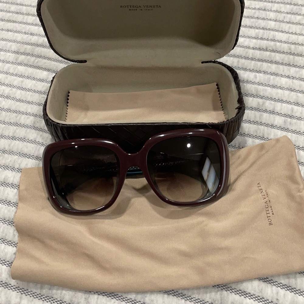 Bottega Veneta Sunglasses